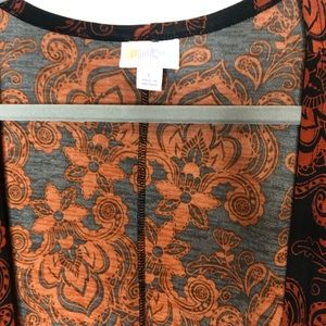 LuLaRoe Sweaters - LuLaRoe Lindsay LuLaRoe Sweaters - LuLaRoe Lindsay